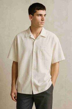 Trending shirts for men: oversized shirt fit